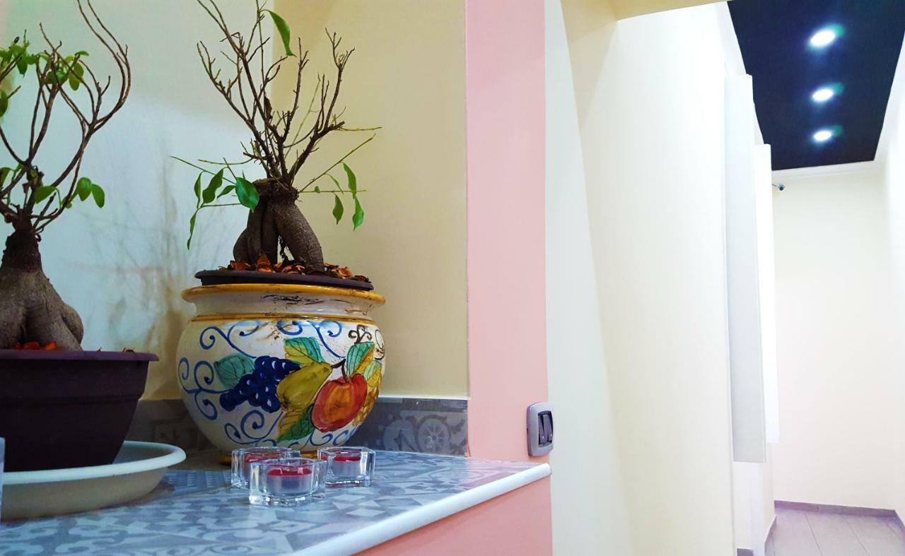 Holiday Art Bed & Breakfast Napoli